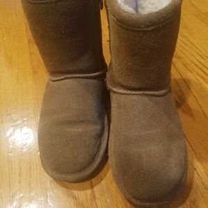 Bearpaw boots